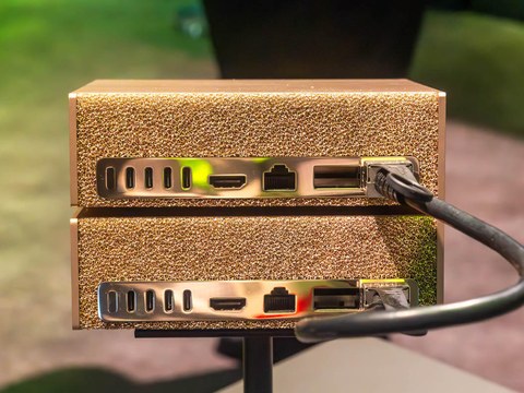 Two Spark units pictured · matches reported configuration